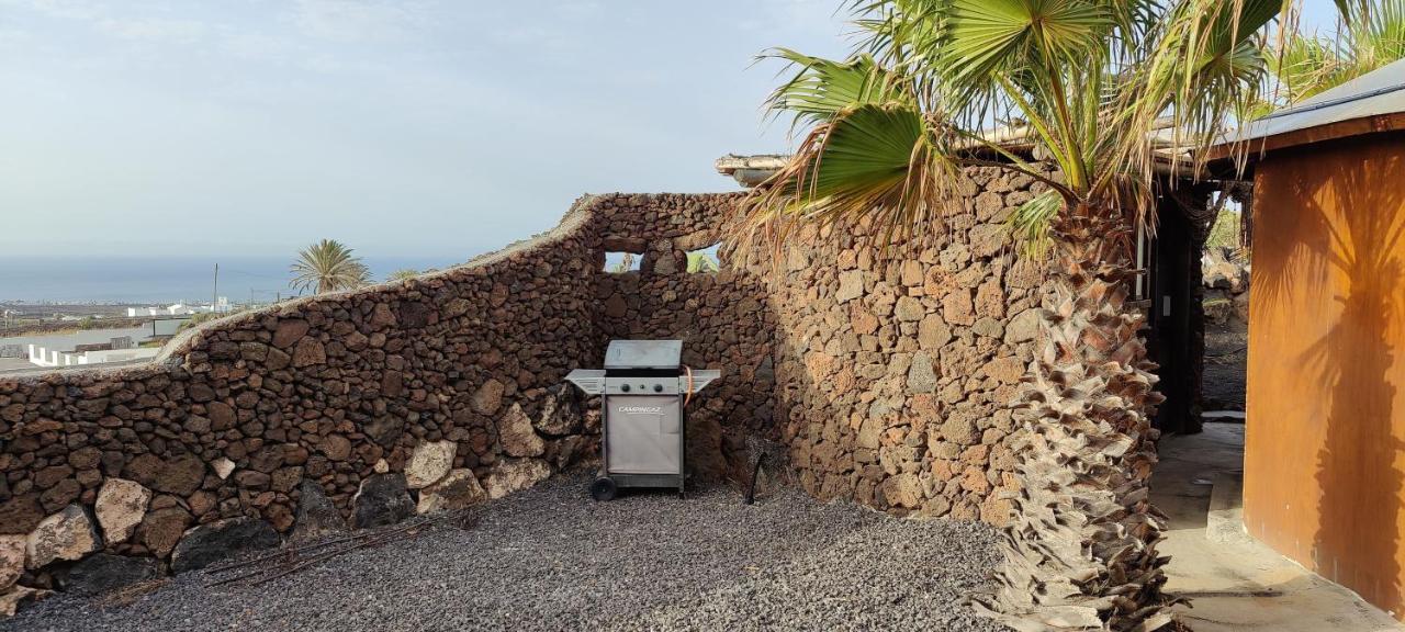 Gemuetliche Holzjurte La Asomada Lanzarote Apartman Tías Kültér fotó