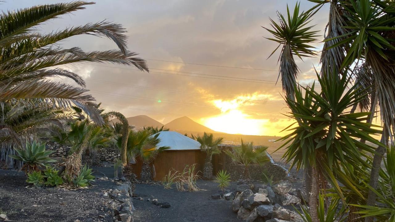 Gemuetliche Holzjurte La Asomada Lanzarote Apartman Tías Kültér fotó